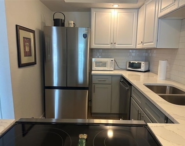 6161 Gulf Winds Drive - Photo Thumbnail 42