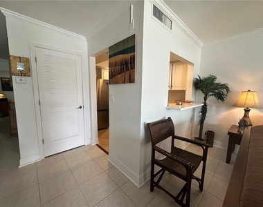 6161 Gulf Winds Drive - Photo Thumbnail 37