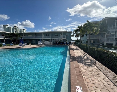 6161 Gulf Winds Drive - Photo Thumbnail 60