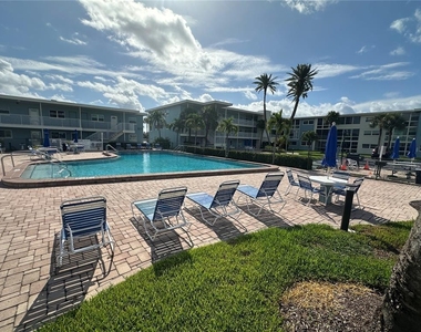 6161 Gulf Winds Drive - Photo Thumbnail 59