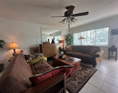6161 Gulf Winds Drive - Photo Thumbnail 2