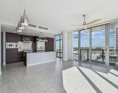 1208 E Kennedy Boulevard - Photo Thumbnail 5