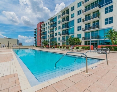 1208 E Kennedy Boulevard - Photo Thumbnail 45