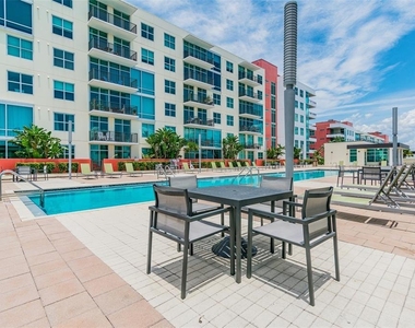 1208 E Kennedy Boulevard - Photo Thumbnail 46