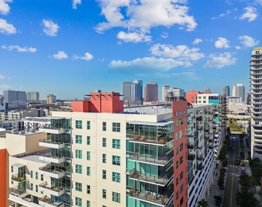 1208 E Kennedy Boulevard - Photo Thumbnail 38