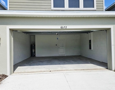 6072 Zen Way - Photo Thumbnail 15