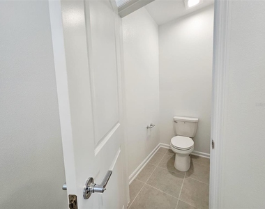 6072 Zen Way - Photo Thumbnail 5