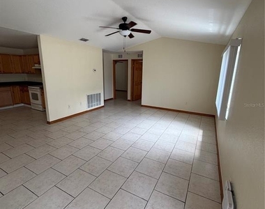 41 Pine Circle - Photo Thumbnail 2