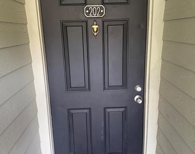 5986 Westgate Drive - Photo Thumbnail 13