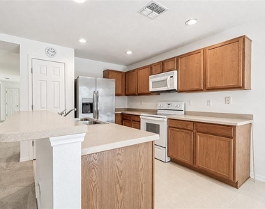 1503 Blue Horizon Drive - Photo Thumbnail 10