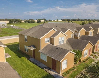 202 Washington Palm Loop - Photo Thumbnail 20