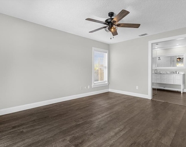 8756 Granada Boulevard - Photo Thumbnail 21