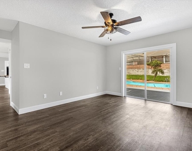 8756 Granada Boulevard - Photo Thumbnail 20