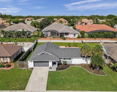 8756 Granada Boulevard - Photo Thumbnail 1
