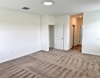 2970 Armstrong Avenue - Photo Thumbnail 27