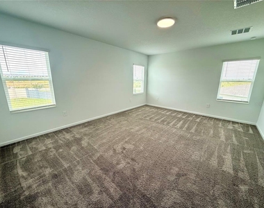 2970 Armstrong Avenue - Photo Thumbnail 25