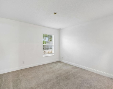 5101 Lanette Street - Photo Thumbnail 14