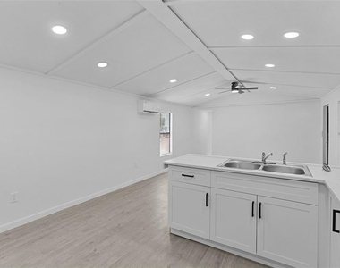 33514 Luana Court - Photo Thumbnail 10