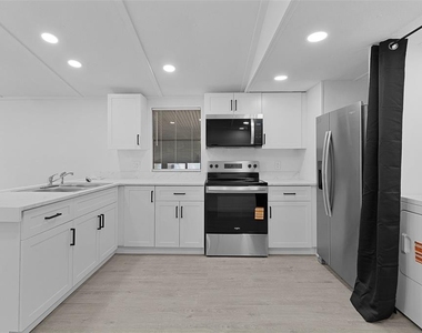 33514 Luana Court - Photo Thumbnail 13