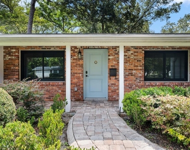 648 Fitzwalter Drive - Photo Thumbnail 3