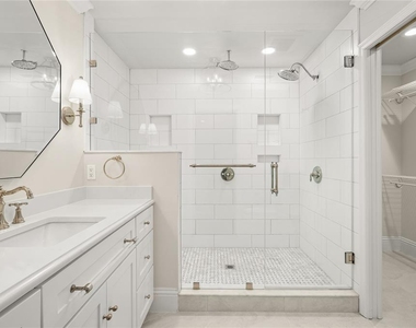 648 Fitzwalter Drive - Photo Thumbnail 14