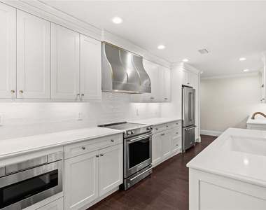 648 Fitzwalter Drive - Photo Thumbnail 6