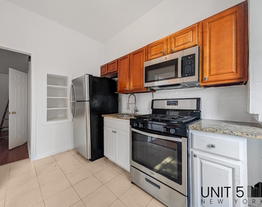 232 Covert Street - Photo Thumbnail 15