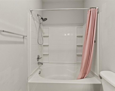 4802 51st Street W - Photo Thumbnail 15