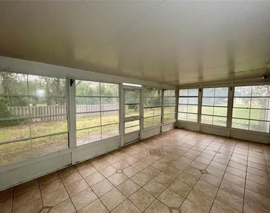 12119 Warwick Circle - Photo Thumbnail 21