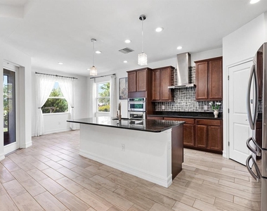 4401 Conchfish Lane - Photo Thumbnail 11