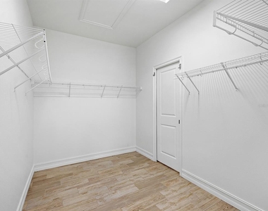 4401 Conchfish Lane - Photo Thumbnail 17