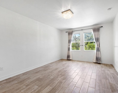 4401 Conchfish Lane - Photo Thumbnail 15