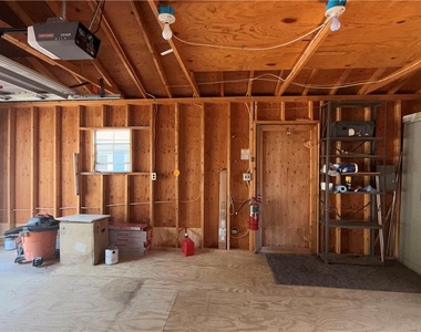 49 Seyfried Avenue - Photo Thumbnail 52