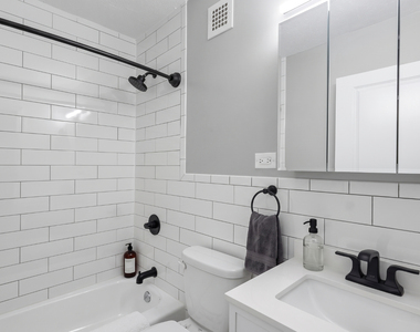 3333 Broadway - Photo Thumbnail 4