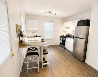 15 Lincoln Place - Photo Thumbnail 1