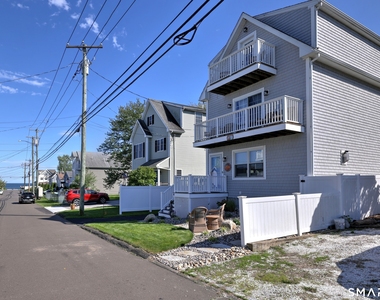 32 Grant Street - Photo Thumbnail 2
