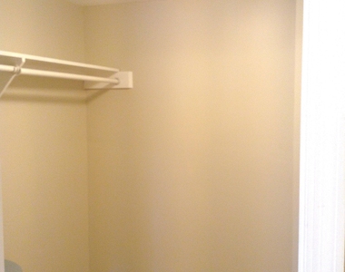 1220 Whitney Avenue - Photo Thumbnail 17