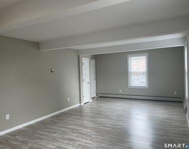 7 Terrace Place - Photo Thumbnail 4