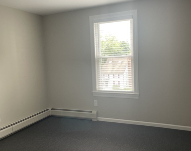 7 Terrace Place - Photo Thumbnail 8
