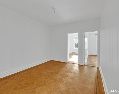 347 Greenwich Avenue - Photo Thumbnail 5