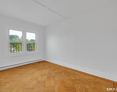 347 Greenwich Avenue - Photo Thumbnail 4