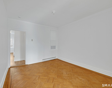 347 Greenwich Avenue - Photo Thumbnail 2