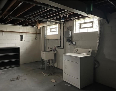 700 3rd St - Photo Thumbnail 24