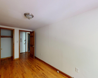 255 West 93rd Street - Photo Thumbnail 2