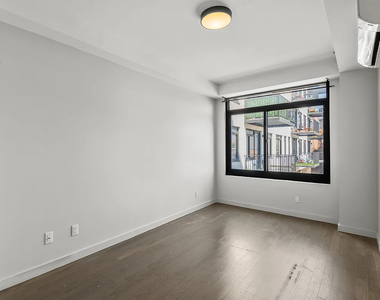 580 Bushwick Avenue - Photo Thumbnail 6