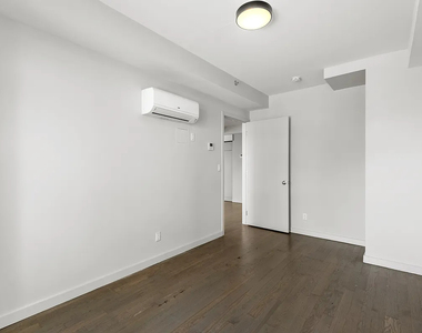 580 Bushwick Avenue - Photo Thumbnail 7