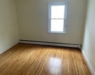 157 Springville Avenue - Photo Thumbnail 11