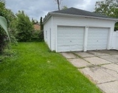 157 Springville Avenue - Photo Thumbnail 17