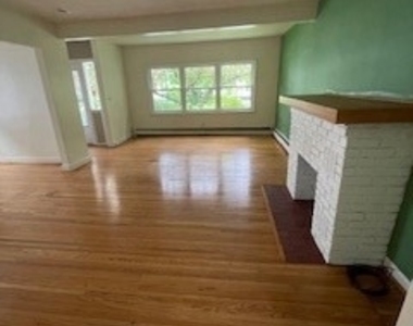 157 Springville Avenue - Photo Thumbnail 9