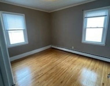 157 Springville Avenue - Photo Thumbnail 16